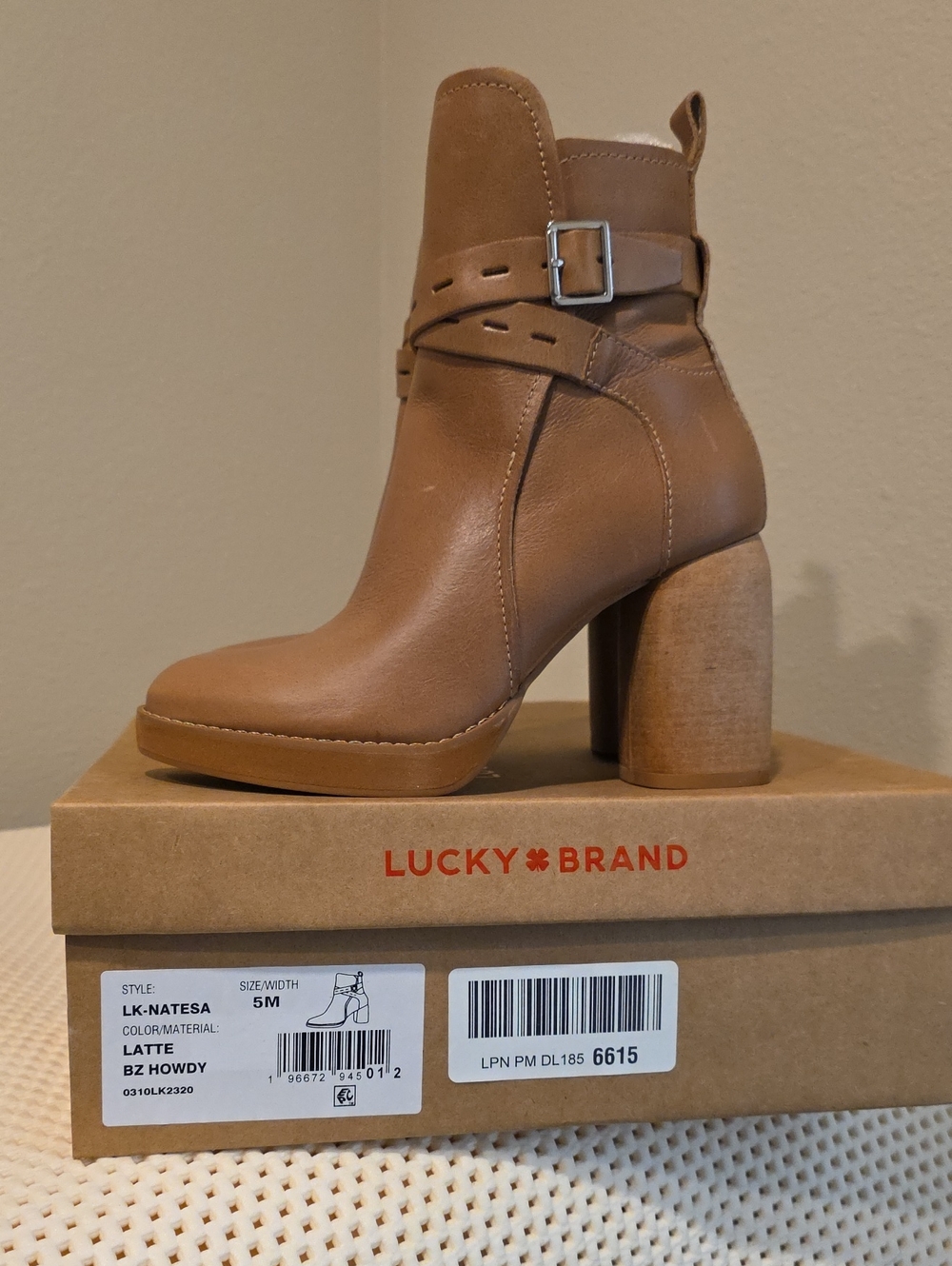 Lucky Brand Tan Leather Buckle Block Heel Ankle Boot Size 5 *New